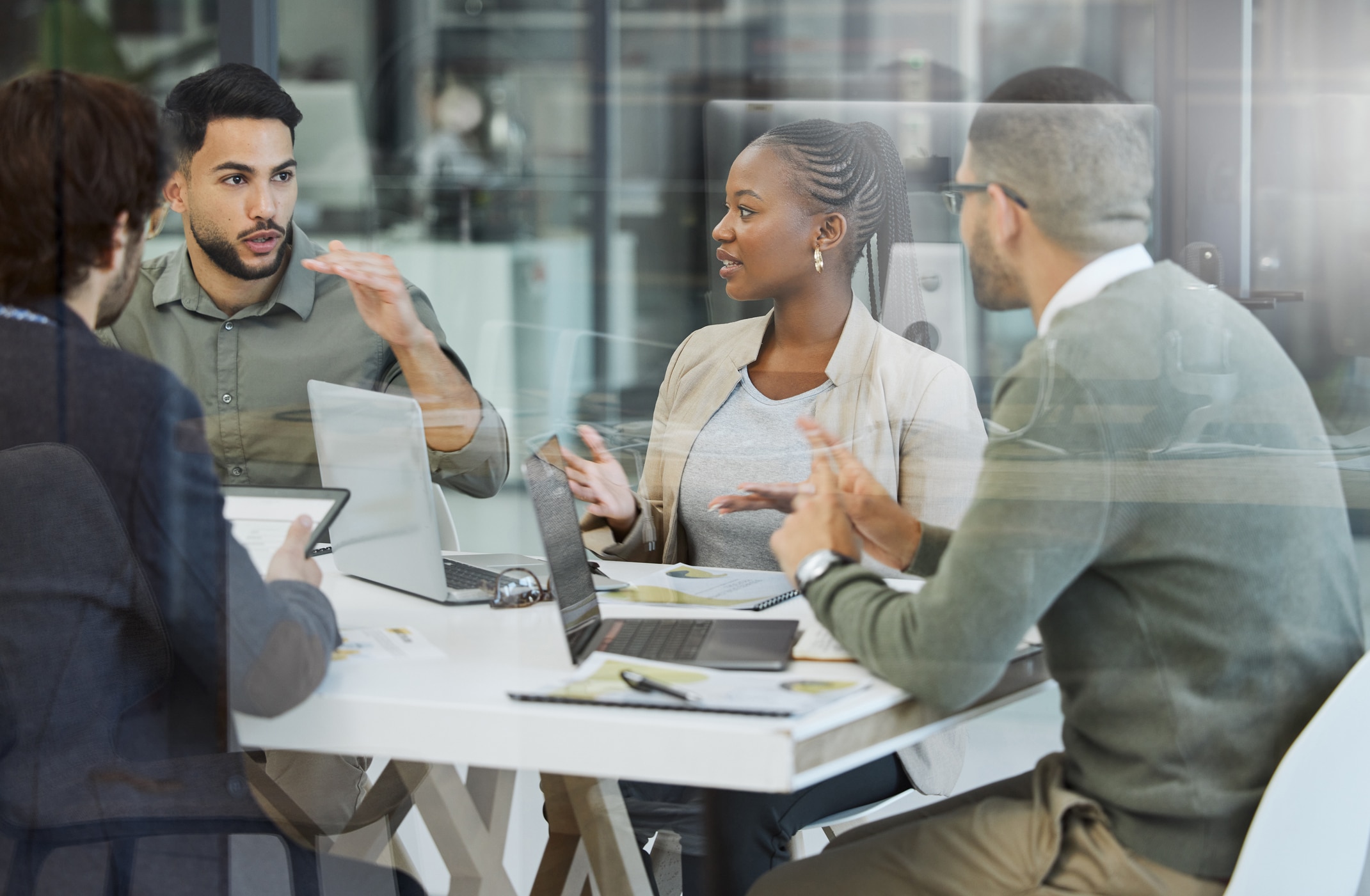 types of employees behavior